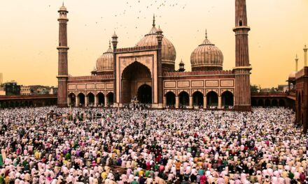 How Do Muslims Celebrate Eid?
